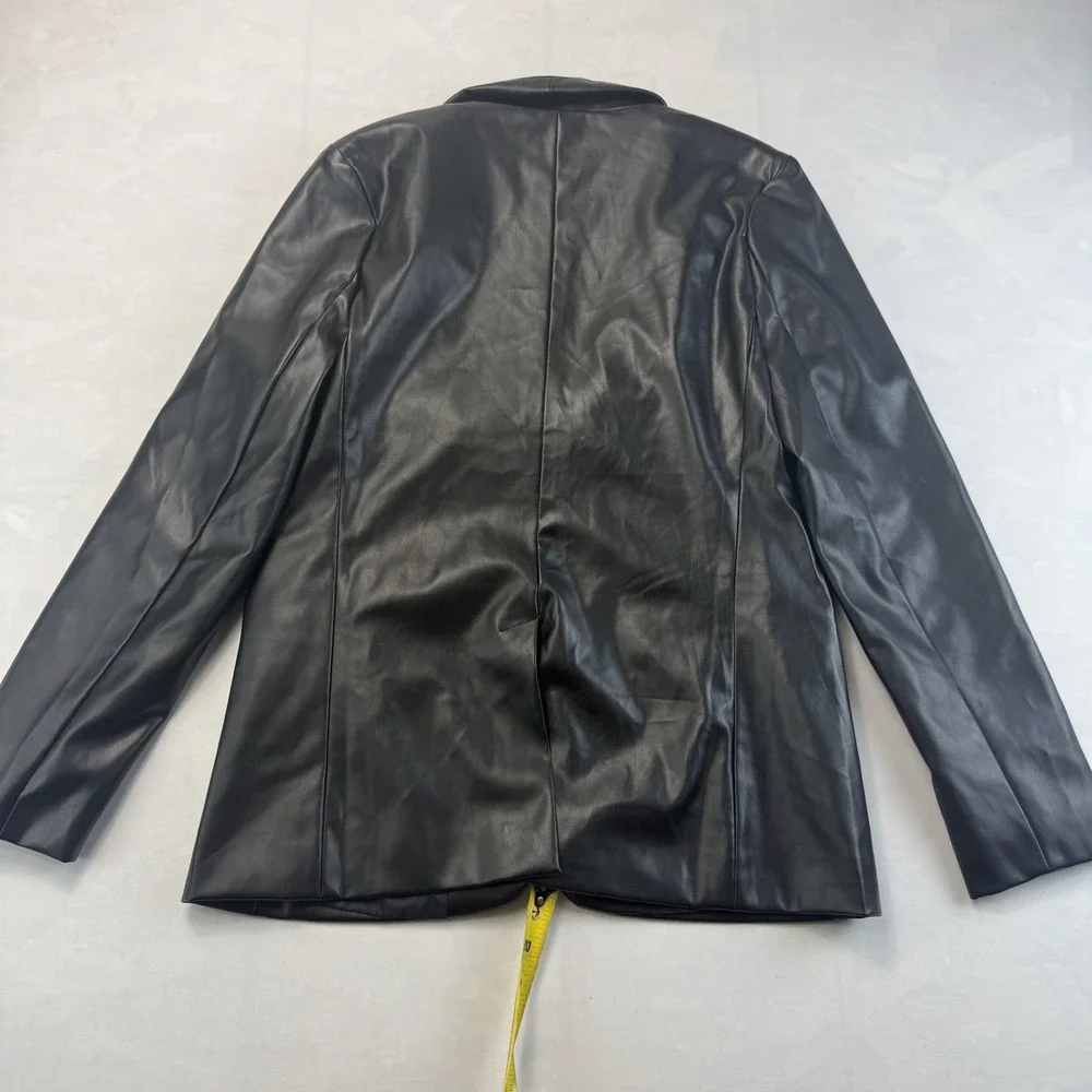 Love Tree Faux Leather Blazer Womens M Black Button Front Vegan Jacket Chic